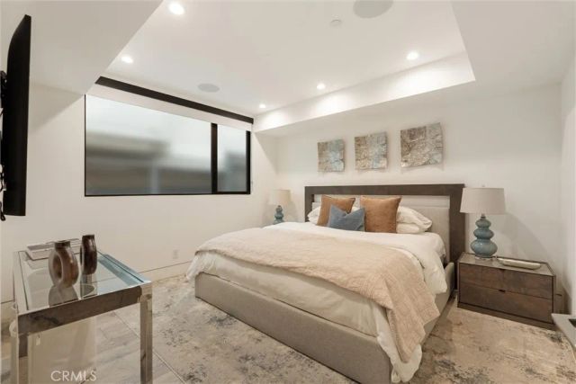 324 18th Street, Manhattan Beach, CA 90266