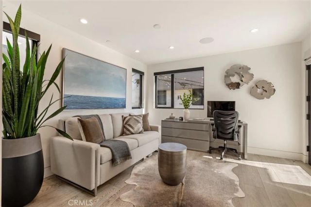 324 18th Street, Manhattan Beach, CA 90266