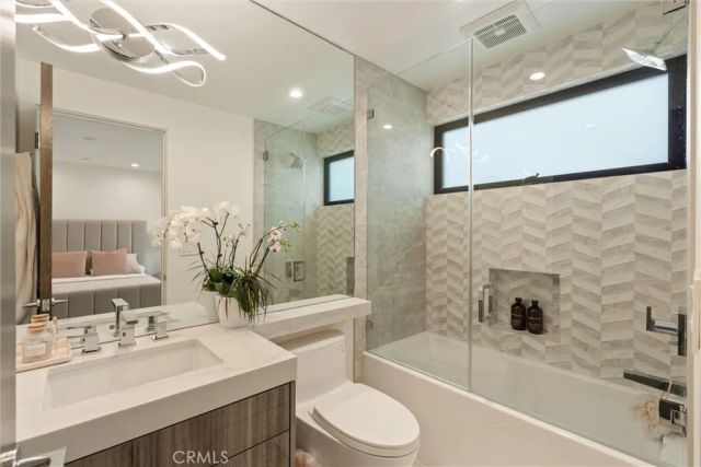 324 18th Street, Manhattan Beach, CA 90266