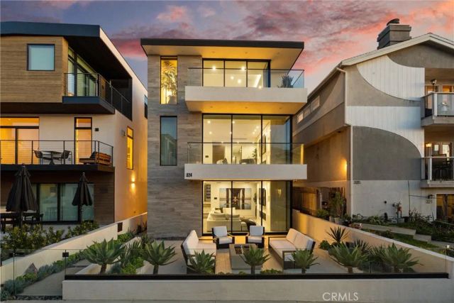 324 18th Street, Manhattan Beach, CA 90266