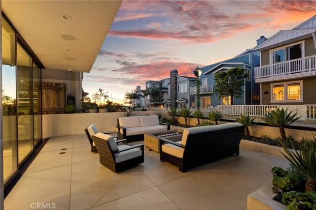 324 18th Street, Manhattan Beach, CA 90266