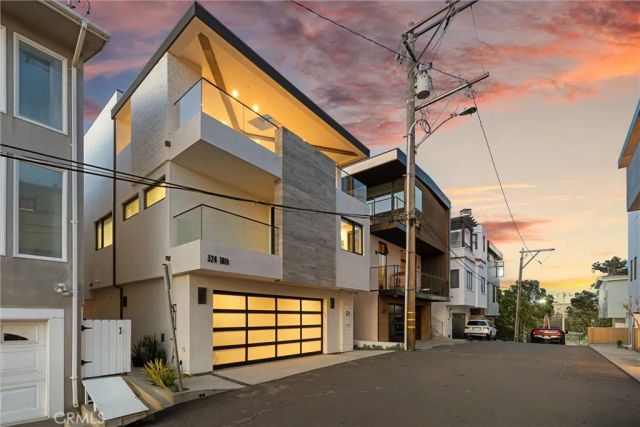 324 18th Street, Manhattan Beach, CA 90266