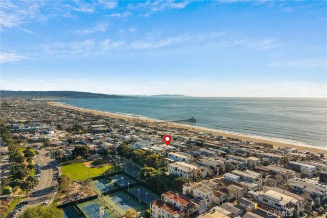324 18th Street, Manhattan Beach, CA 90266