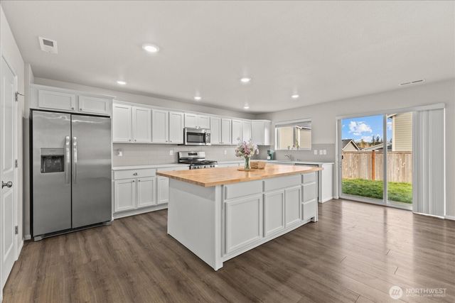 13477 195th Street E, Graham, WA 98338