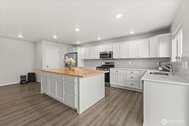 13477 195th Street E, Graham, WA 98338