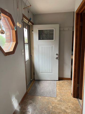 6812 Maple Court, Bridgeview, IL 60455