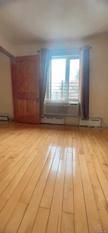 32-26 Union Street 2E, Flushing, NY 11354