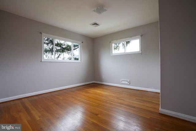 1073 SOUTHRIDGE RD, Baltimore, MD 21228
