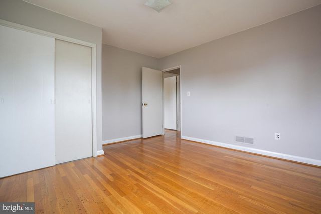 1073 SOUTHRIDGE RD, Baltimore, MD 21228