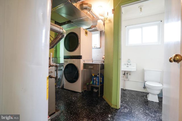 1073 SOUTHRIDGE RD, Baltimore, MD 21228