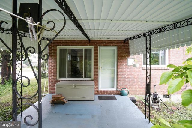 1073 SOUTHRIDGE RD, Baltimore, MD 21228