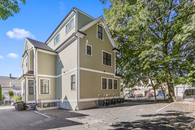 12 Reedsdale St. 1, Boston, MA 02134