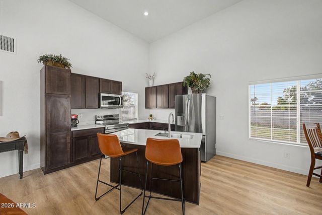 8020 S 12th Street, Phoenix, AZ 85042