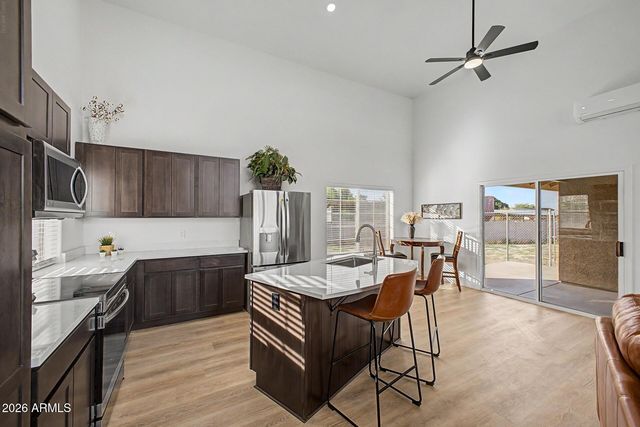 8020 S 12th Street, Phoenix, AZ 85042