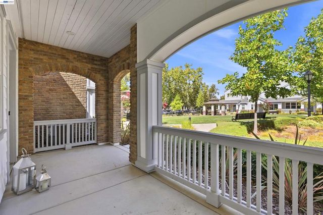 1744 Catalina Ct, Livermore, CA 94550