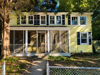 401 S Curry ST, Hampton, VA 23663