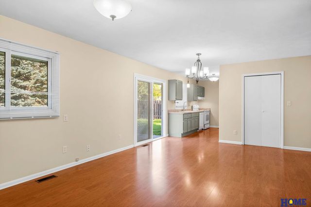 1857 Rusty Lane, Lincoln, NE 68506