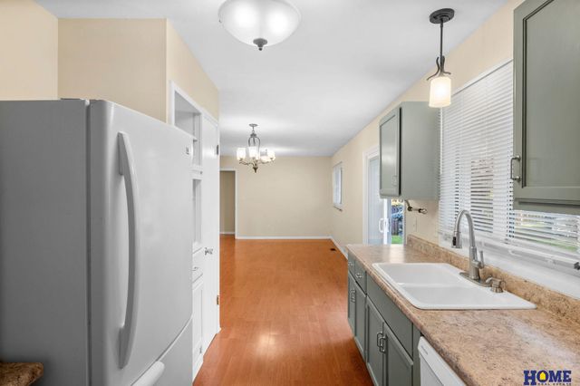 1857 Rusty Lane, Lincoln, NE 68506