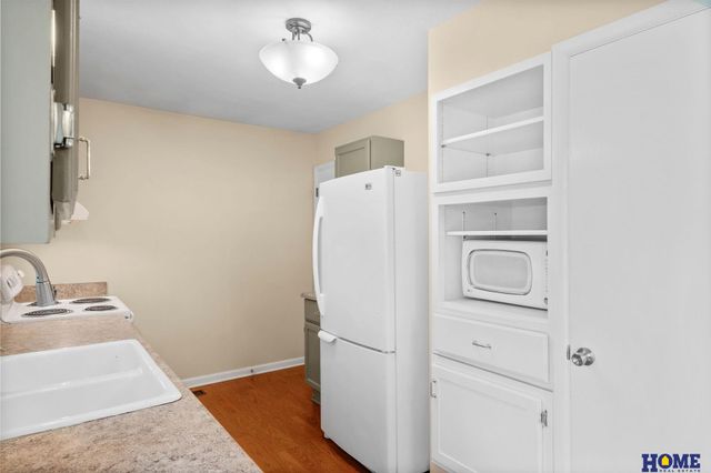 1857 Rusty Lane, Lincoln, NE 68506