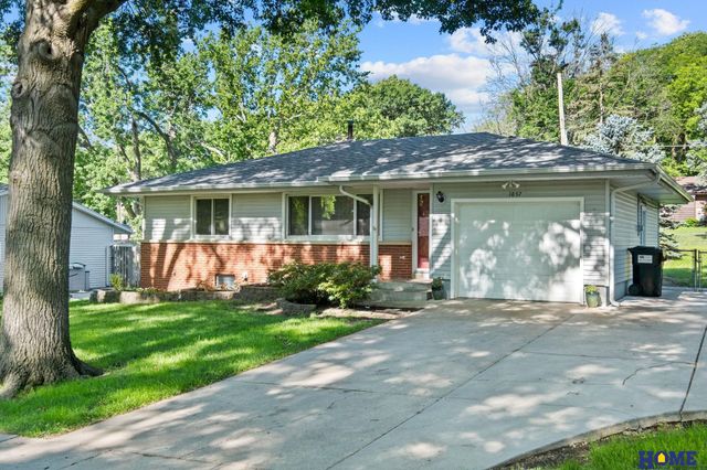 1857 Rusty Lane, Lincoln, NE 68506