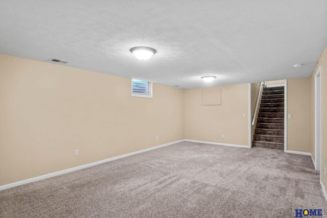 1857 Rusty Lane, Lincoln, NE 68506