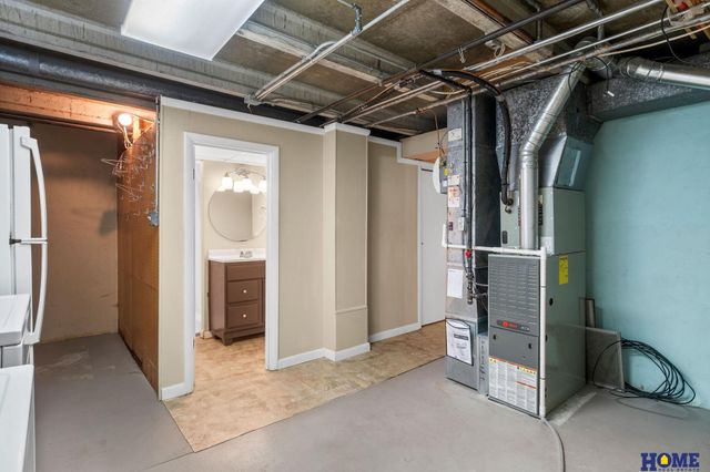 1857 Rusty Lane, Lincoln, NE 68506