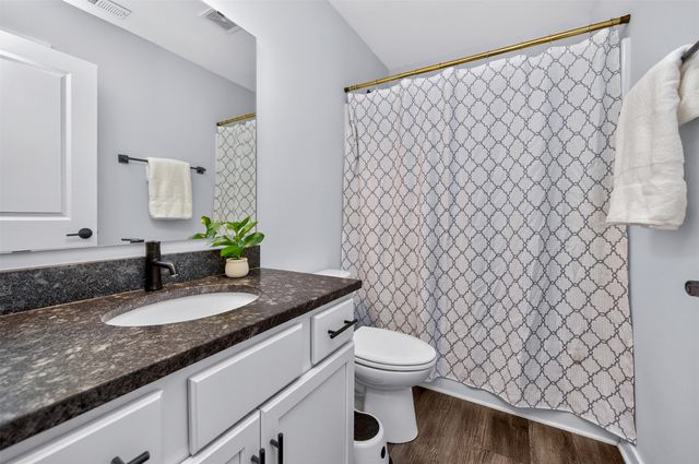 561 10th Street, Waukee, IA 50263