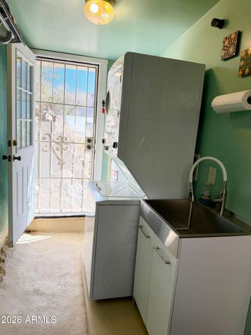 725 Tombstone Canyon, Bisbee, AZ 85603