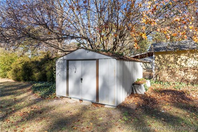 6408 Barwick Drive, Fayetteville, NC 28304