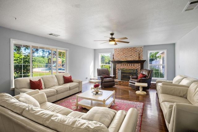 3646 Harbor, Merced, CA 95340