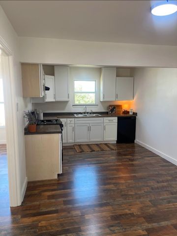 2218 Owens Street, Haltom City, TX 76117