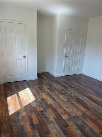 2218 Owens Street, Haltom City, TX 76117