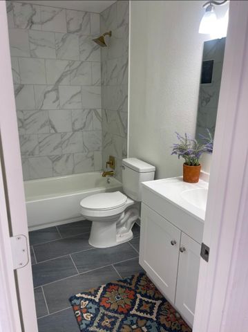 2218 Owens Street, Haltom City, TX 76117