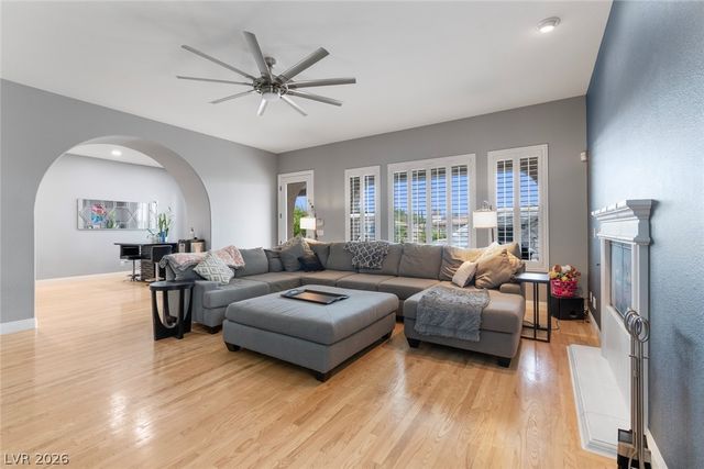 1204 Moselle Court, Las Vegas, NV 89144