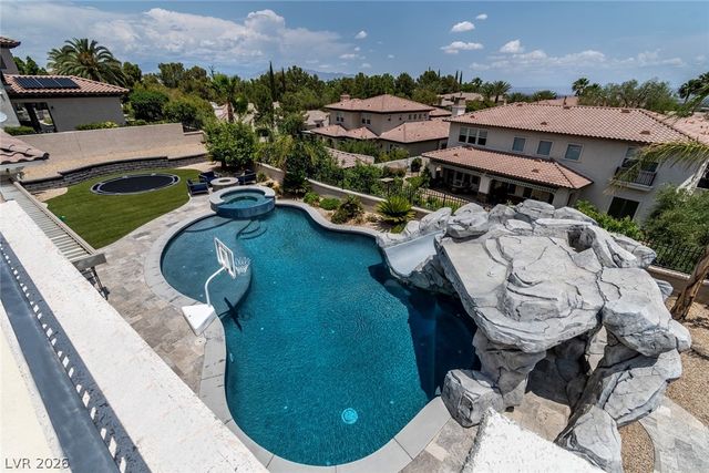 1204 Moselle Court, Las Vegas, NV 89144
