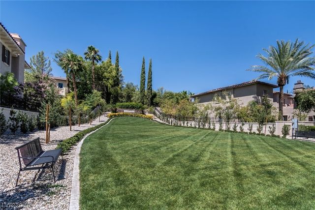 1204 Moselle Court, Las Vegas, NV 89144