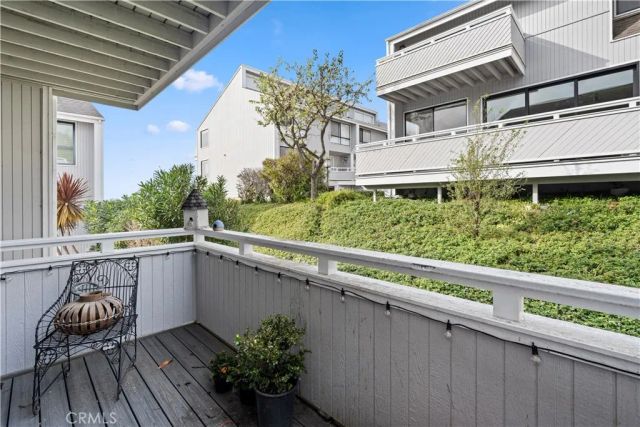 19 Odyssey Court, Newport Beach, CA 92663