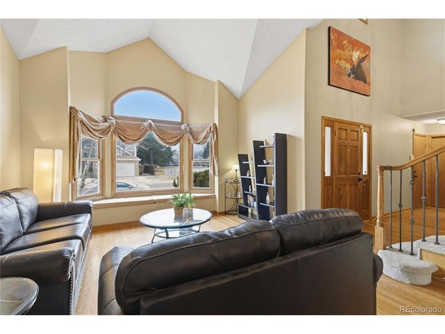 11051 W Rowland Dr, Littleton, CO 80127