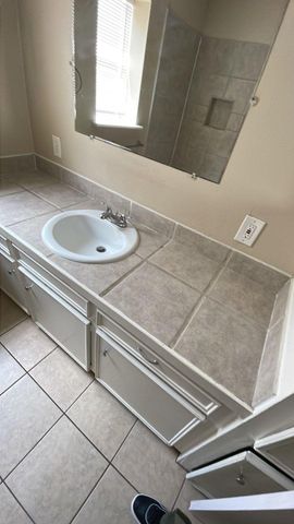 1305 Adams Street 4, Conroe, TX 77301