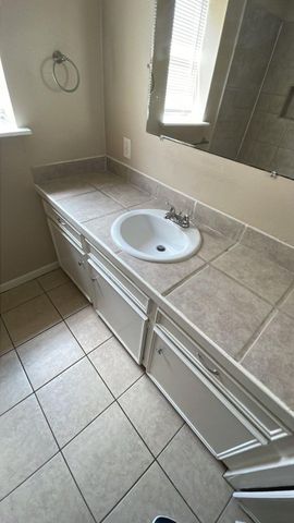 1305 Adams Street 4, Conroe, TX 77301