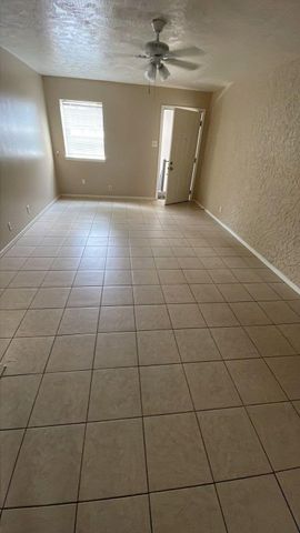 1305 Adams Street 4, Conroe, TX 77301