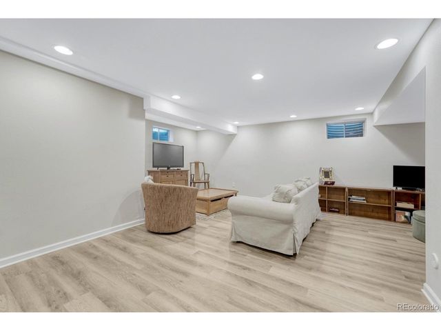 5575 S Sedalia St, Centennial, CO 80015