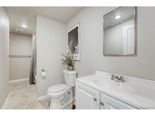 5575 S Sedalia St, Centennial, CO 80015