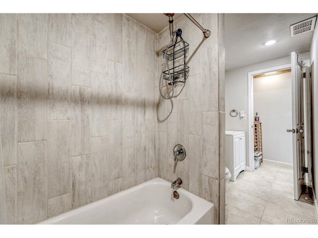 5575 S Sedalia St, Centennial, CO 80015