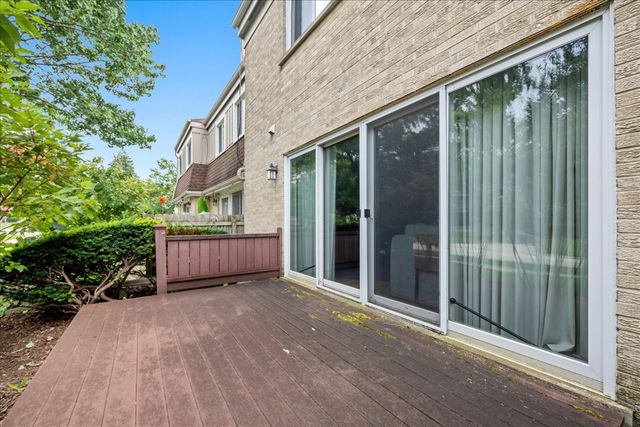 60 N Park Boulevard, Glen Ellyn, IL 60137