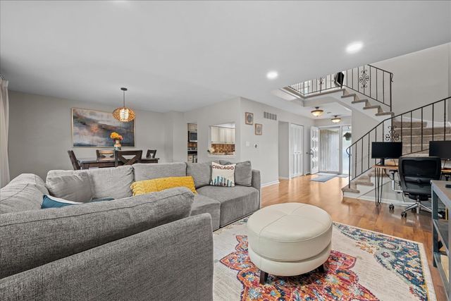 60 N Park Boulevard, Glen Ellyn, IL 60137