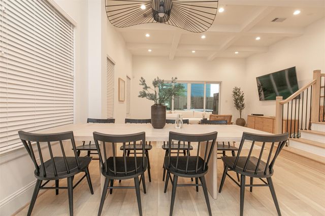 826 Nadine Street, Houston, TX 77009