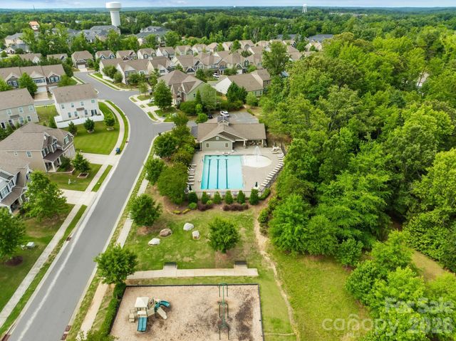 1042 DINA Drive, Fort Mill, SC 29708