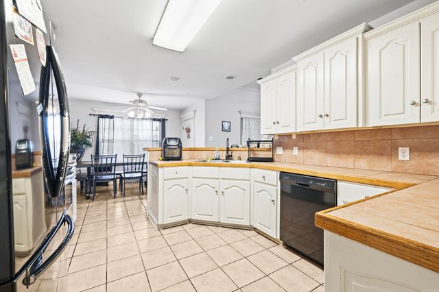 3401 N Ridge Drive, Jacksonville, AR 72076