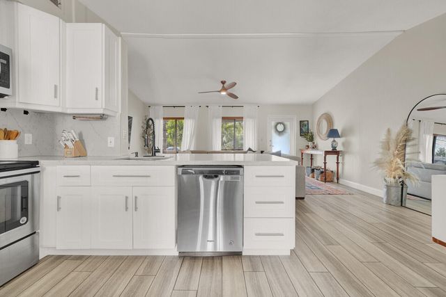 2824 NW 6th Avenue, Wilton Manors, FL 33311